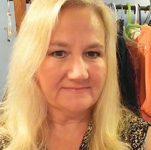 Meet your Posher, Jackie